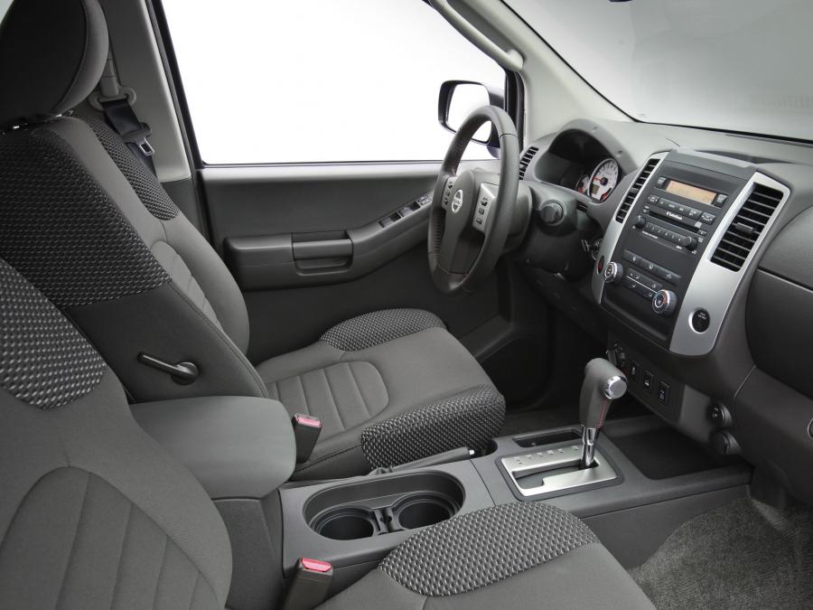  Nissan Xterra Pro-4X 2011 года  (фото 43 из 50)